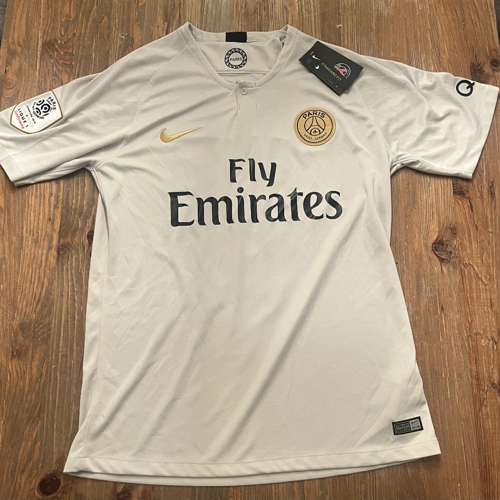 PSG RETRO NIKE AWAY JERSEY 2018/2019 XL (NEYMAR JR 10)